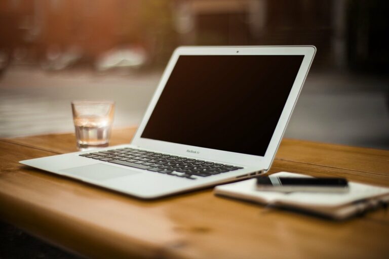 Lire la suite à propos de l’article MacBook : les accessoires indispensables (MacBook Pro et Air)